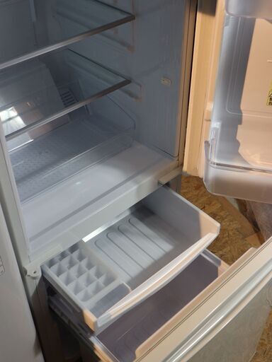 購入者決定】仙台市内近郊配送無料！激安 国内メーカー 2019年製 SHARP