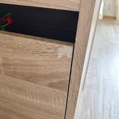 本棚 おもちゃ箱の画像