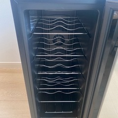 ワインセラー(12本) Lefier製LW-S12の画像