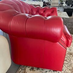 総本革張り　チェスターフィールドスタイル　１Ｐアームソファ 本革使用 チェスターフィールド ウィングバック 1人掛けソファ