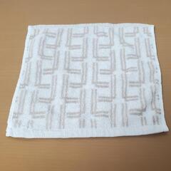 LANCETTI金糸刺繍ハンカチの画像