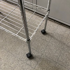 スチールラックの画像