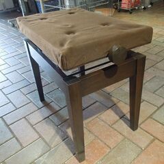 ピアノ椅子 高低調整イス ブラウン ピアノ いす 布張 高さ47～54cm 札幌市東区 新道東店の画像
