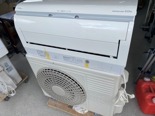 お薦め品‼️分解洗浄済み‼️自動おそうじ機能搭載 日立ルームエアコン9-12畳用3.6kW 2020年