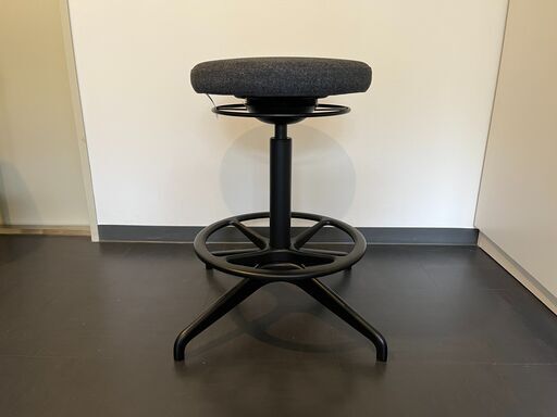 【ほぼ新品 9割引】IKEA（イケア）LIDKULLEN（リドクレン）スツール　グレー