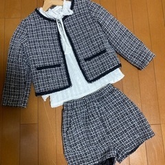 【お譲り作業決定】130cm女児　フォーマル3点セットの画像