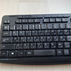 ELECOM ワイヤレスキーボードの画像