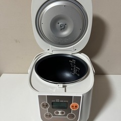 炊飯器　炊飯ジャー🍚2022年製　BK-R60-WHの画像