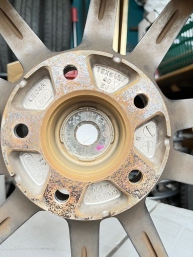 Weds レオニス　NAVIA 04  中古4本　
