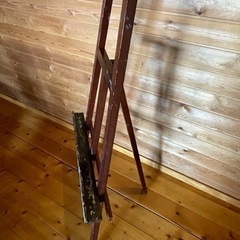 イーゼルの画像