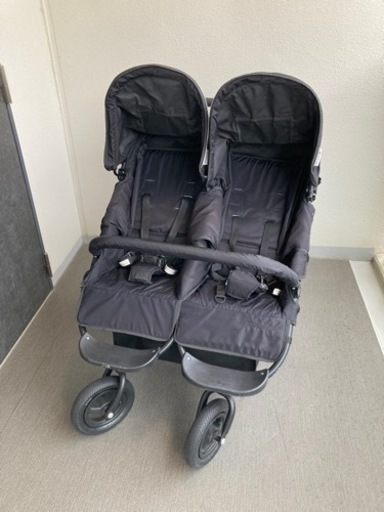 双子用ベビーカー、エアバギー