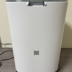 【3/20お譲りする方が決まりました】ペット　自動給餌器の画像
