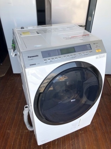 福岡市内配送設置無料　2018年式　パナソニック Panasonic NA-VX8800L-W [ななめドラム洗濯乾燥機 11kg 左開き クリスタルホワイト]