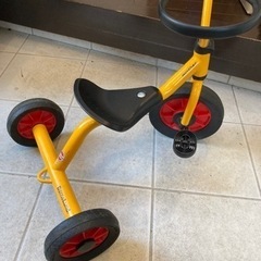 三輪車