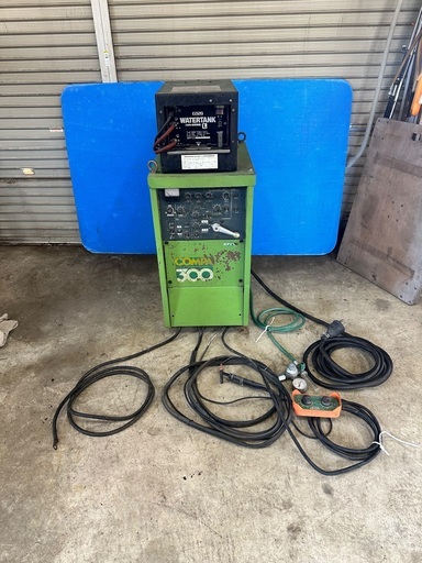 ダイヘン　TIG 溶接機　COMPA３００　水冷　送料無料！！！！