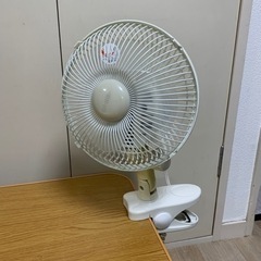 クリップ扇風機　中古　美品　家電 季節、空調家電 扇風機