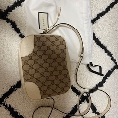 GUCCIショルダーバッグ