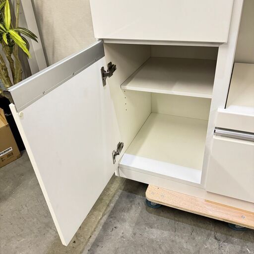 W 16463  NITORI 2枚ガラスキッチンボード　食器棚 幅80cm   ◆大阪市内・東大阪市他 5,000円以上ご購入で無料