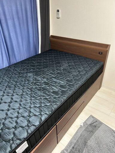【値下げしました】ニトリ セミダブル 大容量収納付きベッドフレーム【受け取り可能な方】