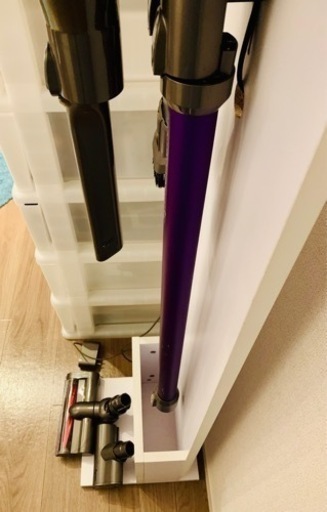【スタンド付き】ダイソン掃除機　Dyson V6 Motorhead 家電 生活家電 掃除機