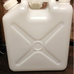 ポリタンク10ℓ