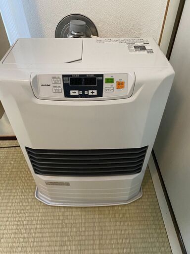 トヨトミ　FF-36GT　FF式灯油ストーブ　5Lタンク内蔵タイプ　2018年12月製　3/23、24引き取り限定、