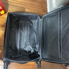 大型スーツケース　貰ってください！の画像
