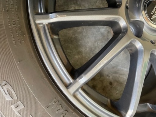 車のパーツ タイヤ、ホイール【取引先が決定しました。】