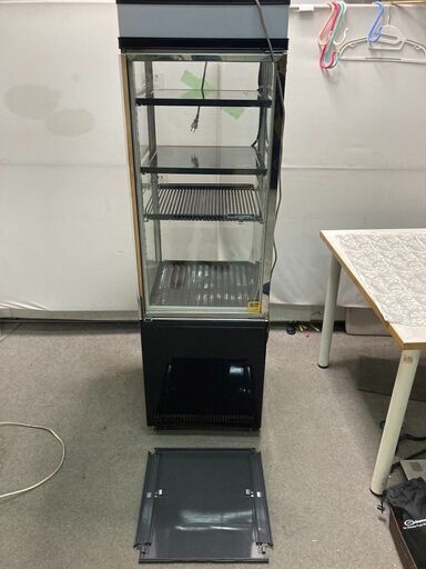☆中古￥48,000！サンデン　165㍑温蔵冷蔵ショーケース　家電　AGV-H220Y型　【BC143】