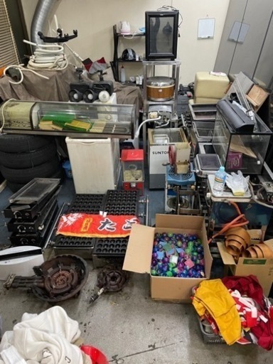 業務用品　たこ焼き機　おでん　　シンク　冷凍庫　ネタケース等