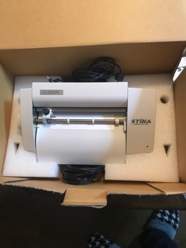 カッティングマシン　STIKA SV-8L