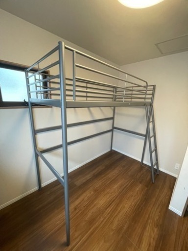 （決まりました）IKEA   ロフトベッド スチール