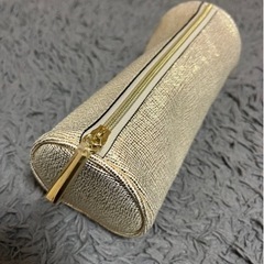 値下げ【新品未使用】エスティーローダーのポーチの画像