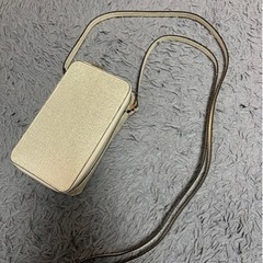 値下げ【新品未使用】エスティーローダーのポーチの画像