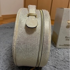 【新品未使用】エスティーローダーのポーチの画像