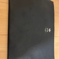 adidas アディダス× HYKE ハイク ダブルネーム　クラッチバックの画像