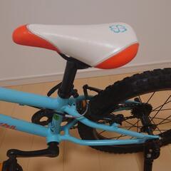 自転車 マウンテンバイクの画像
