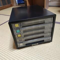 書類トレーの画像