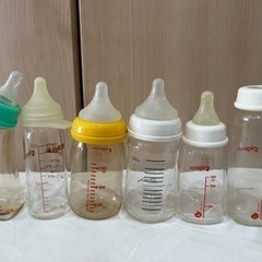 哺乳瓶　５本セット　メーカーサイズ様々の画像
