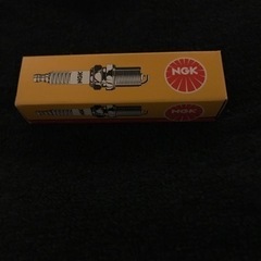 CR8EH-9 NGK プラグ　2個セットの画像