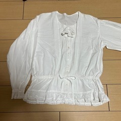 KANEKO ISAO/シャツブラウスの画像