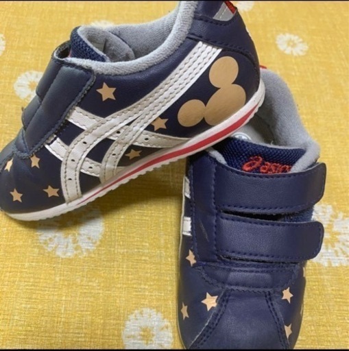 Disney asics スニーカー　ミッキー 15.5cm
