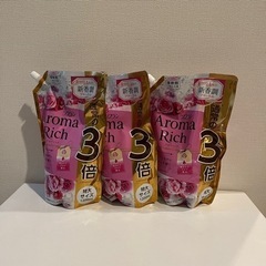 【特大】ソフラン アロマリッチ 柔軟剤 3個セット