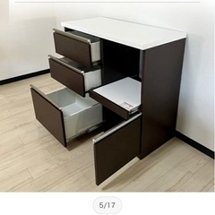 取引決定いたしました　　　　キッチンカウンター　　食器棚　幅90...
