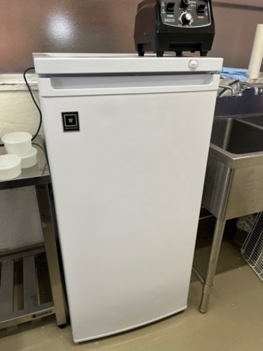 極美品　冷凍ストッカー　値引き交渉可