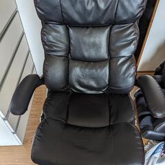 オフィスチェア　ゲーミングチェア