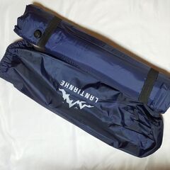 新品 エアーマット キャンプマット キャンプ アウトドア 車中泊 枕付きの画像