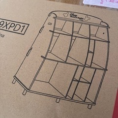 ディズニー英語システム　棚　DWE 家具の画像