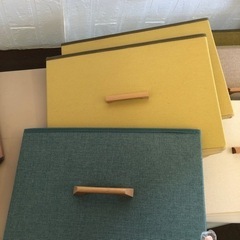 早い者勝ち！収納ケース　収納箱　いろいろな色あり　折りたたみ式　白　ベージュ　青　緑　チェックの画像