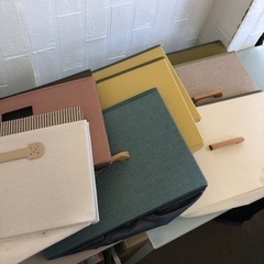 早い者勝ち！収納ケース　収納箱　いろいろな色あり　折りたたみ式　...